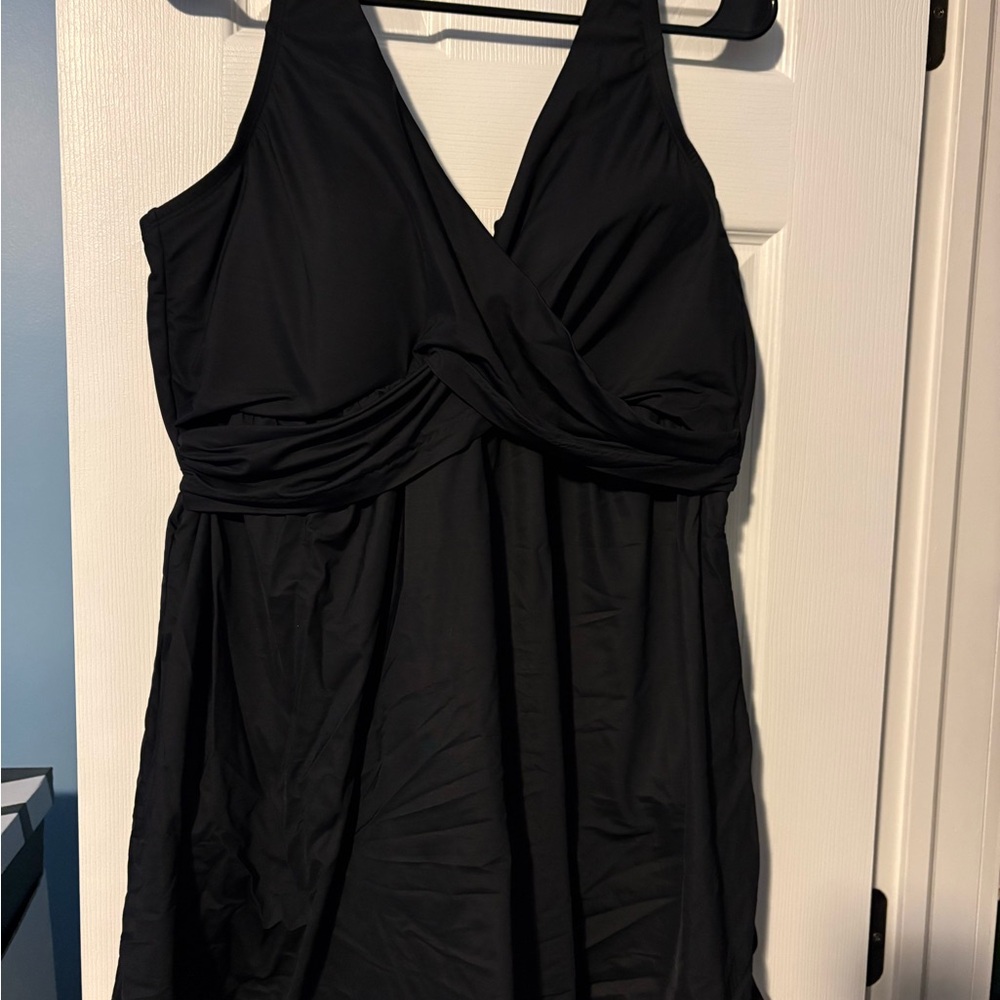 Lands End Elegant Black Swim Suit